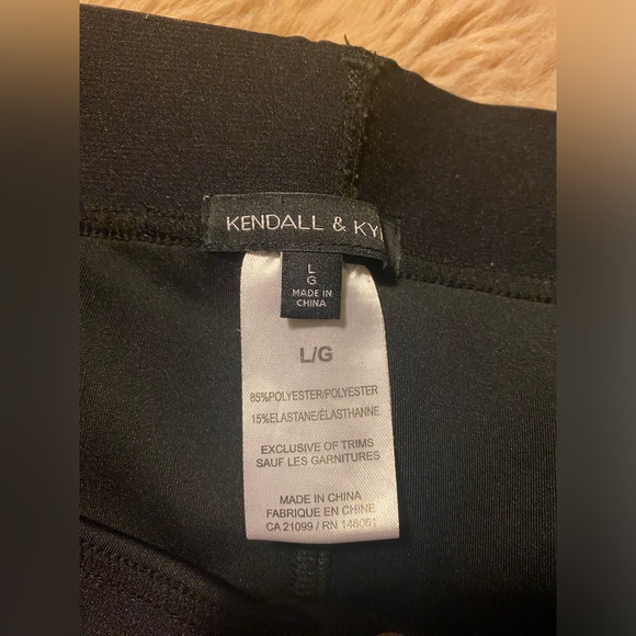 Kendall & Kylie black leggings large - Picture 4 of 5